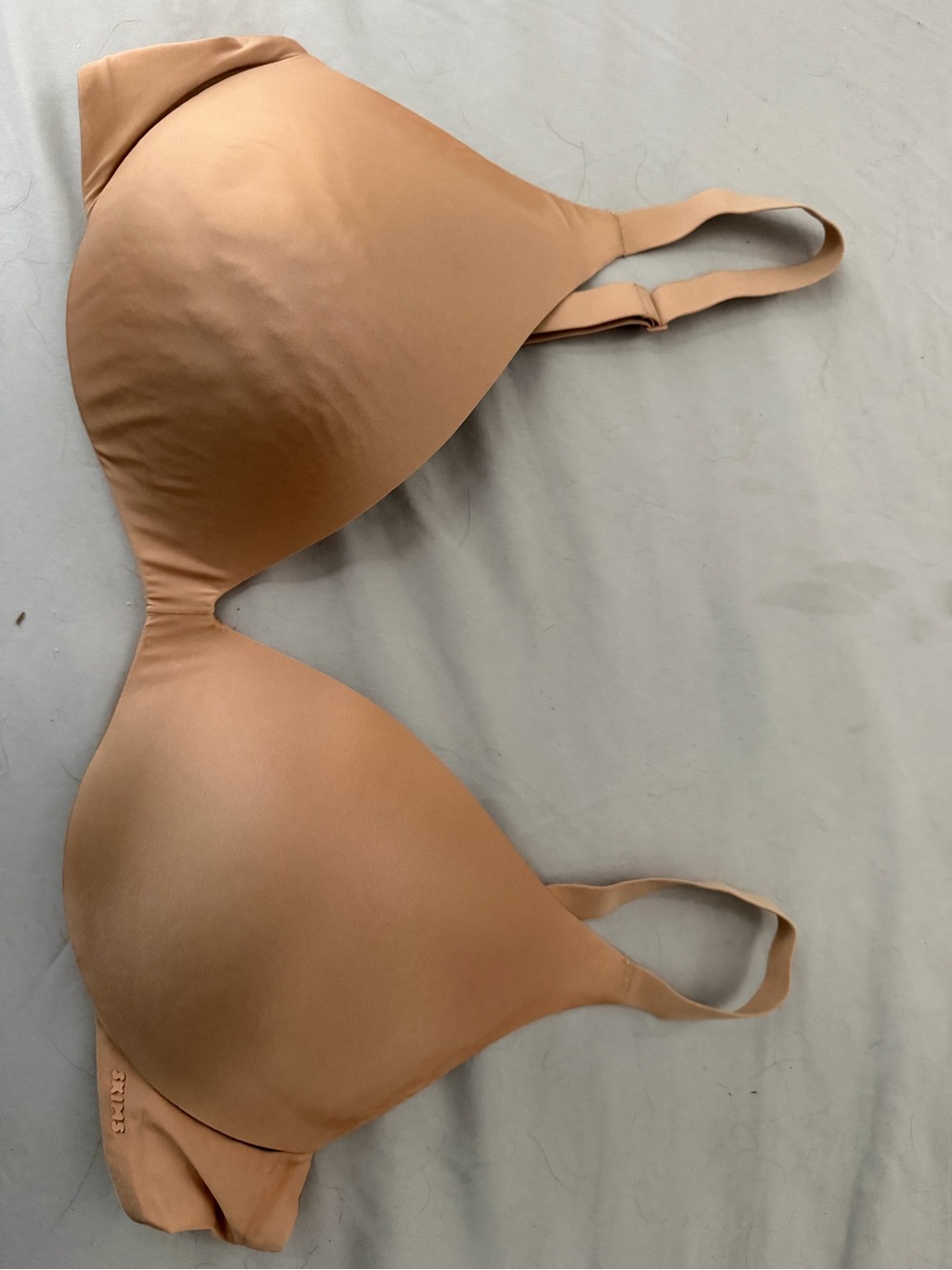 SKIMS Smooth Nude Contour Bra